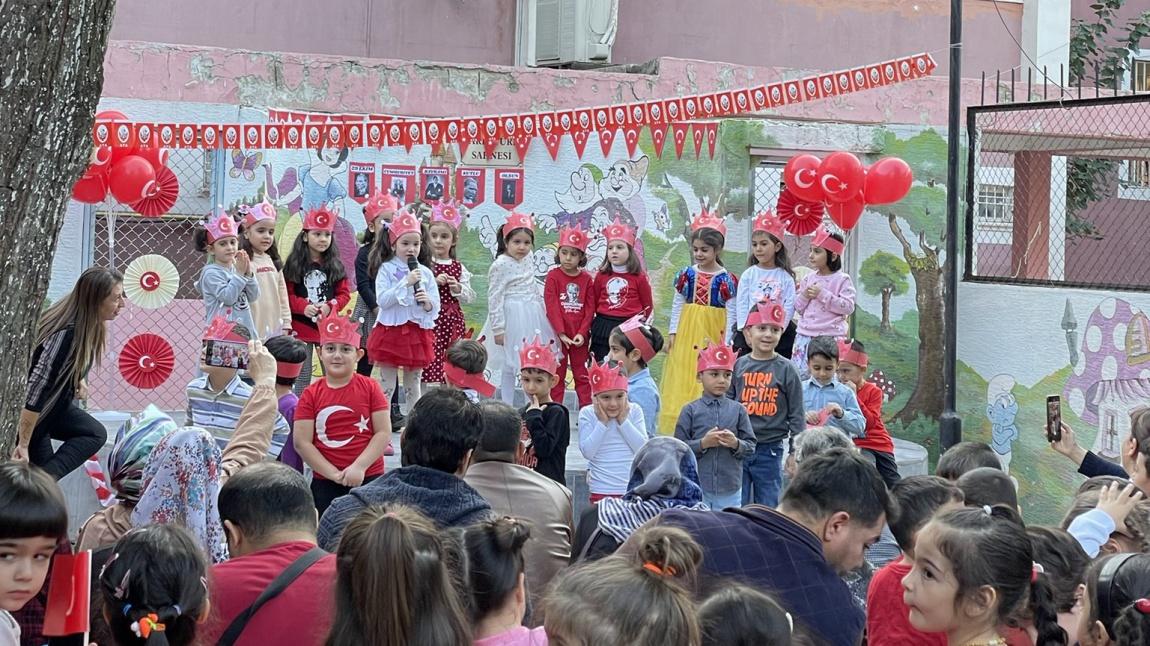 Uygulama Anaokulu öğrencilerimiz Cumhuriyet Bayramını kutluyor